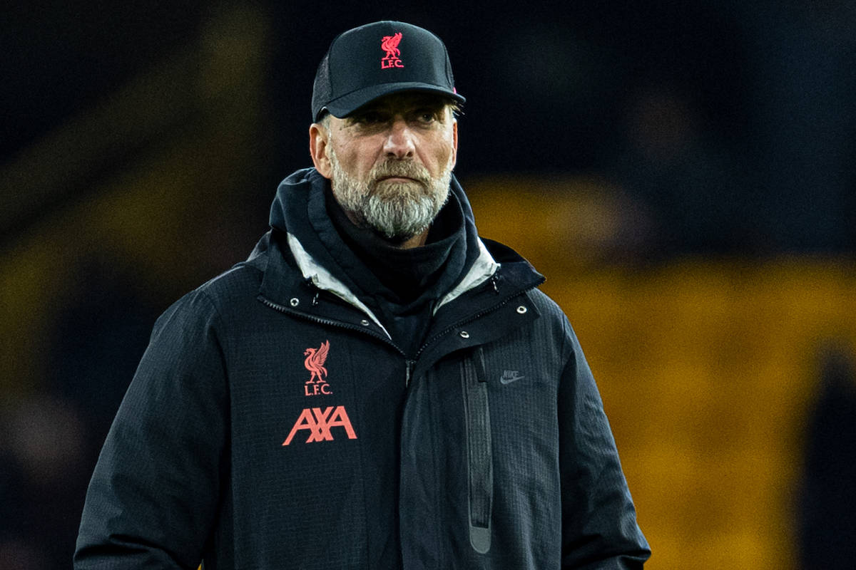 WOLVERHAMPTON, ENGLAND - Tuesday, January 17, 2023: Liverpool's manager Jürgen Klopp during the pre-match warm-up before the FA Cup 3rd Round Replay match between Wolverhampton Wanderers FC and Liverpool FC at Molineux Stadium. (Pic by David Rawcliffe/Propaganda)