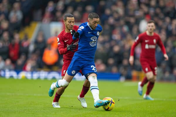 LIVERPOOL, ENGLAND - Saturday, January 21, 2023: Chelsea's Hakim Ziyech (R) is challenged by Liverpool's Thiago Alcântara during the FA Premier League match between Liverpool FC and Chelsea FC at Anfield. (Pic by David Rawcliffe/Propaganda)