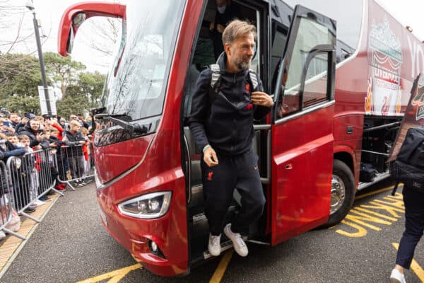 BOURNEMOUTH, ENGLAND - Saturday, March 11, 2023: Liverpool's manager Jürgen Klopp steps off the team bus as he arrives before the FA Premier League match between AFC Bournemouth and Liverpool FC at the Vitality Stadium. (Pic by David Rawcliffe/Propaganda)