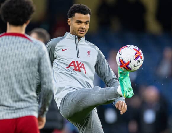 LONDON, ENGLAND - Tuesday, April 4, 2023: Liverpool's Cody Gakpo during the pre-match warm-up before the FA Premier League match between Chelsea FC and Liverpool FC at Stamford Bridge. (Pic by David Rawcliffe/Propaganda)