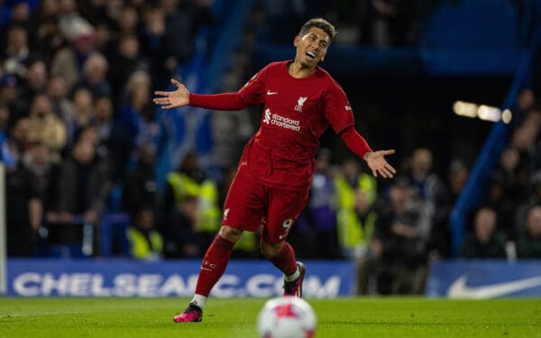 LONDON, ENGLAND - Tuesday, April 4, 2023: Liverpool's Roberto Firmino during the FA Premier League match between Chelsea FC and Liverpool FC at Stamford Bridge. (Pic by David Rawcliffe/Propaganda)