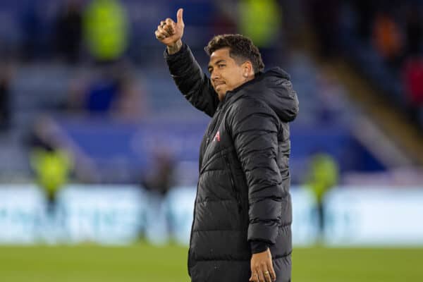 LEICESTER, ENGLAND - Monday, May 15, 2023: Liverpool's Roberto Firmino waves to the travelling supporters after the FA Premier League match between Leicester City FC and Liverpool FC at the King Power Stadium. (Pic by David Rawcliffe/Propaganda)