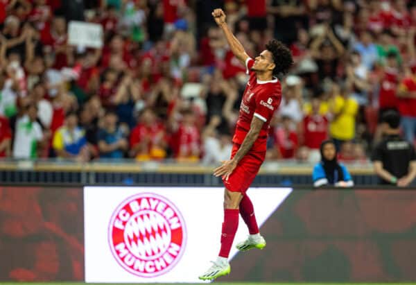 SINGAPORE - Wednesday, August 2, 2023:  Liverpool's Luis Díaz celebrates after scoring the third goal during a pre-season friendly match between Liverpool FC and FC Bayern Munich FC at the Singapore National Stadium. (Pic by David Rawcliffe/Propaganda)