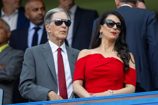 LONDON, ENGLAND - Sunday, August 13, 2023: Liverpool's owner John W. Henry (L) and wife Linda Pizzuti before the FA Premier League match between Chelsea FC and Liverpool FC at Stamford Bridge. (Pic by David Rawcliffe/Propaganda)