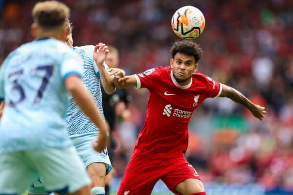 LIVERPOOL, ENGLAND - Saturday, August 19, 2023: Liverpool's Luis Díaz controls the ball during the FA Premier League match between Liverpool FC and AFC Bournemouth at Anfield. (Pic by David Rawcliffe/Propaganda)