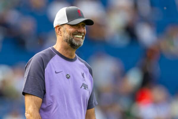 BRIGHTON & HOVE, ENGLAND - Sunday, October 8, 2023: Liverpool's manager Jürgen Klopp during the pre-match warm-up before the FA Premier League match between Brighton & Hove Albion FC and Liverpool FC at the American Express Community Stadium. (Pic by David Rawcliffe/Propaganda)