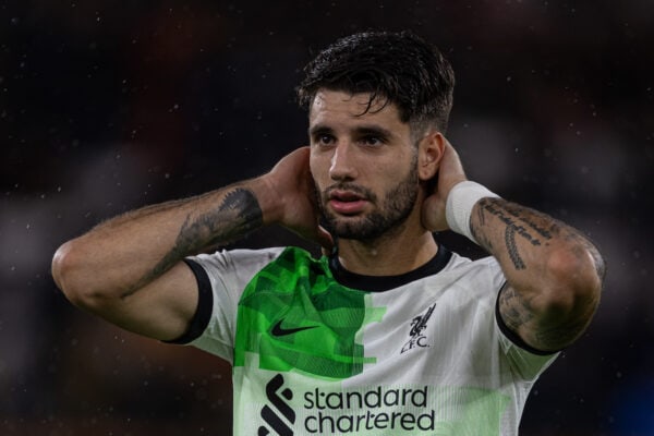 BOURNEMOUTH, ENGLAND - Wednesday, November 1, 2023: Liverpool's Dominik Szoboszlai before during the Football League Cup 4th Round match between AFC Bournemouth and Liverpool FC at Dean Court. (Photo by David Rawcliffe/Propaganda)