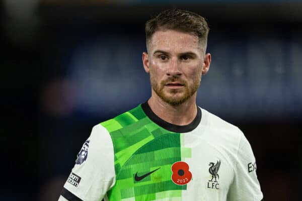 LUTON, ENGLAND - Sunday, November 5, 2023: Liverpool's Alexis Mac Allister during the FA Premier League match between Luton Town FC and Liverpool FC at Kenilworth Road. (Photo by David Rawcliffe/Propaganda)