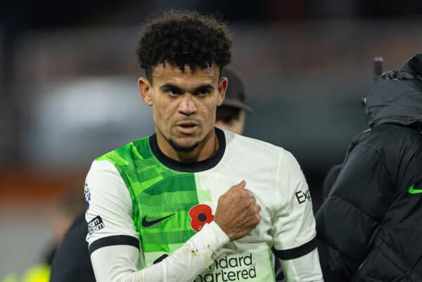 LUTON, ENGLAND - Sunday, November 5, 2023: Liverpool's goal-scorer Luis Díaz after the FA Premier League match between Luton Town FC and Liverpool FC at Kenilworth Road. (Photo by David Rawcliffe/Propaganda)