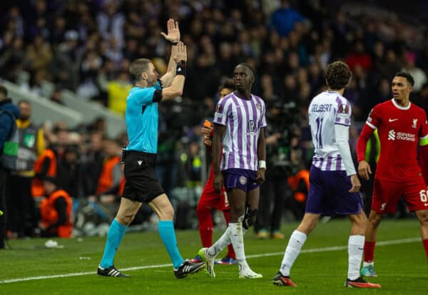 TOULOUSE, FRANCE - Thursday, November 9, 2023: Referee Georgi Kabakov disallows Liverpool's equalising third goal during the UEFA Europa League Group E match-day 4 game between Toulouse FC and Liverpool FC at the Stadium de Toulouse. (Photo by David Rawcliffe/Propaganda)