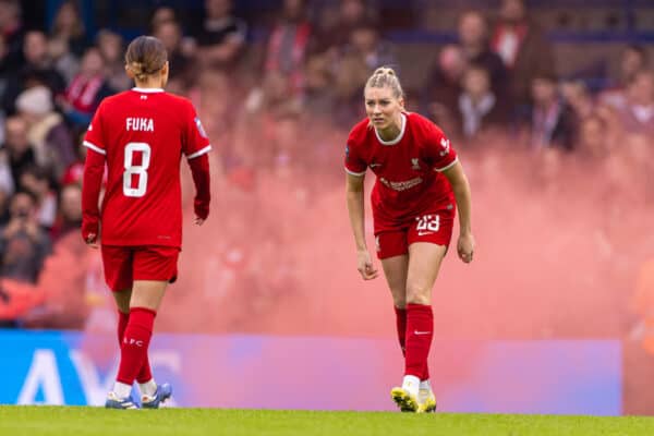 LONDON, ENGLAND - Saturday, November 18, 2023: Liverpool's Gemma Bonner before during the FA Women’s Super League game between Chelsea FC Women and Liverpool FC Women at Stamford Bridge. (Photo by David Rawcliffe/Propaganda)