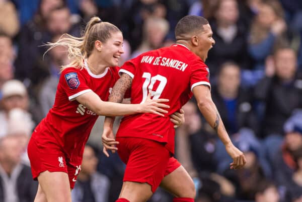 LONDON, ENGLAND - Saturday, November 18, 2023: Liverpool's Shanice van de Sanden celebrates her side's first equalising goal after forcing an own-goal during the FA Women’s Super League game between Chelsea FC Women and Liverpool FC Women at Stamford Bridge. (Photo by David Rawcliffe/Propaganda)