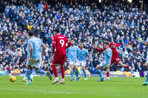 MANCHESTER, ENGLAND - Saturday, November 25, 2023: Liverpool's Trent Alexander-Arnold scores the first equalising goal during the FA Premier League match between Manchester City FC and Liverpool FC at the City of Manchester Stadium. (Photo by David Rawcliffe/Propaganda)