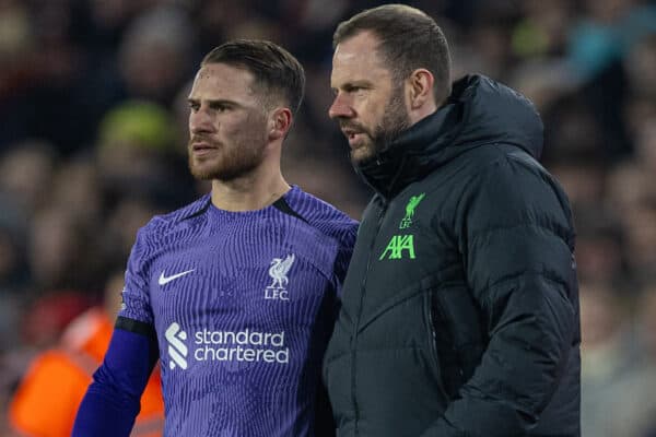 SHEFFIELD, ENGLAND - Wednesday, December 6, 2023: Liverpool's Alexis Mac Allister with an injury during the FA Premier League match between Sheffield United FC and Liverpool FC at Bramall Lane. (Photo by David Rawcliffe/Propaganda)