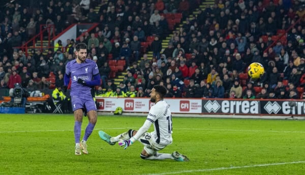 SHEFFIELD, ENGLAND - Wednesday, December 6, 2023: Liverpool's Dominik Szoboszlai scores the second goal in injury time during the FA Premier League match between Sheffield United FC and Liverpool FC at Bramall Lane. Liverpool won 2-0. (Photo by David Rawcliffe/Propaganda)