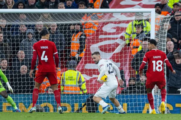 LIVERPOOL, ENGLAND - Sunday, December 17, 2023: Manchester United's Luke Shaw handles the ball but no penalty was awarded during the FA Premier League match between Liverpool FC and Manchester United FC at Anfield. (Photo by David Rawcliffe/Propaganda)