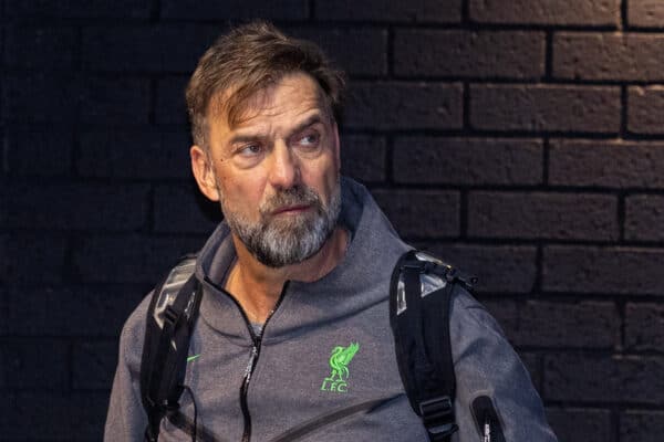 BURNLEY, ENGLAND - Tuesday, December 26, 2023: Liverpool's manager Jürgen Klopp arrives before the FA Premier League match between Burnley FC and Liverpool FC at Turf Moor. (Photo by David Rawcliffe/Propaganda)