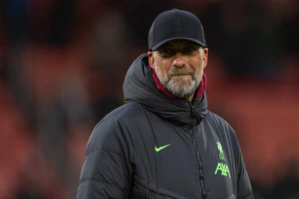 BOURNEMOUTH, ENGLAND - Sunday, January 21, 2024: Liverpool's manager Jürgen Klopp during the pre-match warm-up before the FA Premier League match between AFC Bournemouth and Liverpool FC at Dean Court. (Photo by David Rawcliffe/Propaganda)