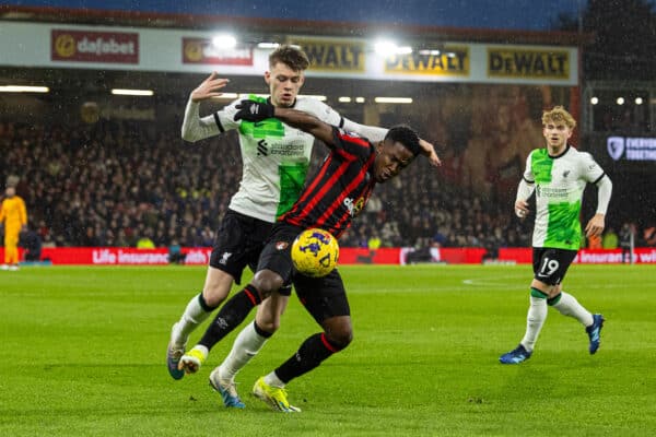 BOURNEMOUTH, ENGLAND - Sunday, January 21, 2024: Liverpool's Conor Bradley (L) and Bournemouth's Luis Sinisterra during the FA Premier League match between AFC Bournemouth and Liverpool FC at Dean Court. (Photo by David Rawcliffe/Propaganda)