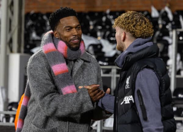 LONDON, ENGLAND - Wednesday, January 24, 2024: Former Liverpool player Daniel Sturridge (L) greets Liverpool's Harvey Elliott (R) during the Football League Cup Semi-Final 2nd Leg match between Fulham FC and Liverpool FC at Craven Cottage. (Photo by David Rawcliffe/Propaganda)