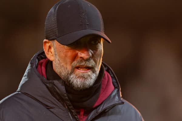 LONDON, ENGLAND - Wednesday, January 24, 2024: Liverpool's Jurgen Klopp during the Football League Cup Semi-Final 2nd Leg match between Fulham FC and Liverpool FC at Craven Cottage. (Photo by David Rawcliffe/Propaganda)