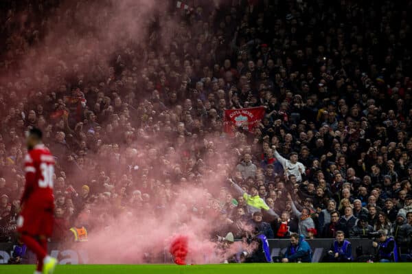 LONDON, ENGLAND - Wednesday, January 24, 2024: Liverpool supporters celebrate their their's opening goal as a red smoke bomb billows away on the pitch during the Football League Cup Semi-Final 2nd Leg match between Fulham FC and Liverpool FC at Craven Cottage. (Photo by David Rawcliffe/Propaganda)