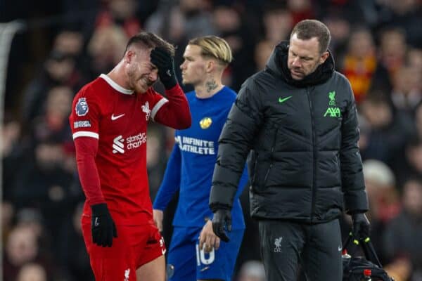 LIVERPOOL, ENGLAND - Wednesday, January 31, 2024: Liverpool's Alexis Mac Allister with an injury during the FA Premier League match between Liverpool FC and Chelsea FC at Anfield. (Photo by David Rawcliffe/Propaganda)