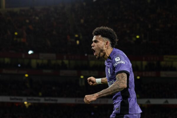 LONDON, ENGLAND - Sunday, February 4, 2024: Liverpool's Luis Díaz celebrates his side's first equalising goal during the FA Premier League match between Arsenal FC and Liverpool FC at the Emirates Stadium. (Photo by David Rawcliffe/Propaganda)