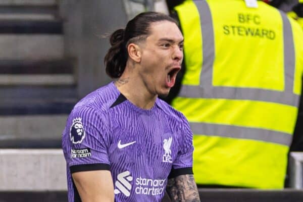 LONDON, ENGLAND - Saturday, February 17, 2024: Liverpool's Darwin Núñez celebrates after scoring the first goal during the FA Premier League match between Brentford FC and Liverpool FC at the Brentford Community Stadium. (Photo by David Rawcliffe/Propaganda)