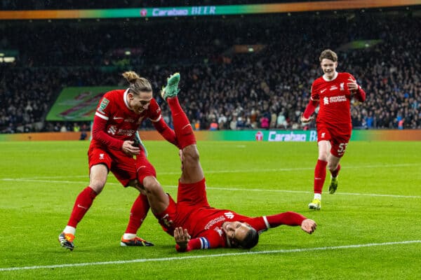 LONDON, ENGLAND - Sunday, February 25, 2024: Liverpool's captain Virgil van Dijk celebrates after scoring the winning goal in extra time during the Football League Cup Final match between Chelsea FC and Liverpool FC at Wembley Stadium. (Photo by David Rawcliffe/Propaganda)