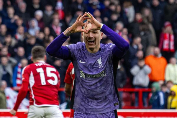 NOTTINGHAM, ENGLAND - Saturday, March 2, 2024: Liverpool's Darwin Núñez celebrates after scoring the winning goal in the ninth minute of injury time during the FA Premier League match between Nottingham Forest FC and Liverpool FC at the City Ground. (Photo by David Rawcliffe/Propaganda)