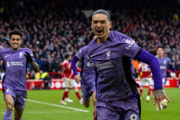 NOTTINGHAM, ENGLAND - Saturday, March 2, 2024: Liverpool's Darwin Núñez celebrates after scoring the winning goal in the ninth minute of injury time during the FA Premier League match between Nottingham Forest FC and Liverpool FC at the City Ground. (Photo by David Rawcliffe/Propaganda)