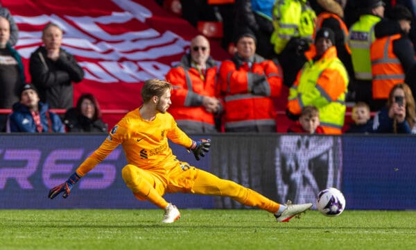 NOTTINGHAM, ENGLAND - Saturday, March 2, 2024: Liverpool's goalkeeper Caoimhin Kelleher makes a save during the FA Premier League match between Nottingham Forest FC and Liverpool FC at the City Ground. (Photo by David Rawcliffe/Propaganda)