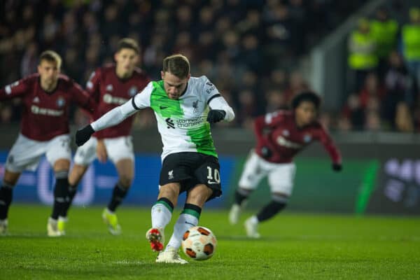 PRAGUE, CZECH REPUBLIC - Thursday, March 7, 2024: Liverpool's Alexis Mac Allister scores the first goal from a penalty kick during the UEFA Europa League Round of 16 1st Leg match between AC Sparta Praha and Liverpool FC at Stadion Letná. (Photo by David Rawcliffe/Propaganda)