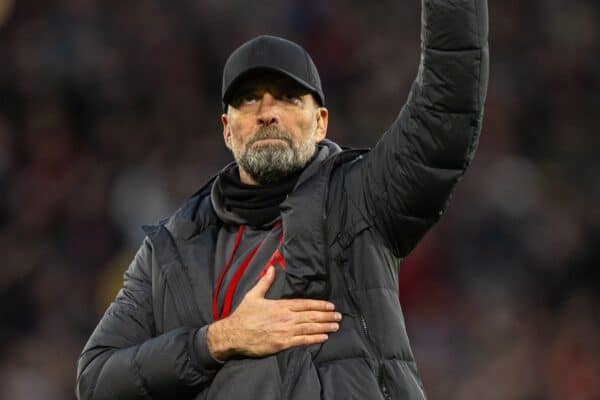 MANCHESTER, ENGLAND - Sunday, March 17, 2024: Liverpool's manager Jürgen Klopp waves to the supporters after the FA Cup Quarter-Final match between Manchester United FC and Liverpool FC at Old Trafford. (Photo by David Rawcliffe/Propaganda)