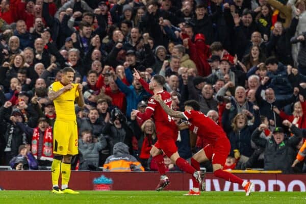 LIVERPOOL, ENGLAND – Donnerstag, 4. April 2024: Liverpools Alexis Mac Allister feiert, nachdem er beim FA Premier League-Spiel zwischen Liverpool FC und Sheffield United FC in Anfield das zweite Tor erzielt hat.  (Foto von David Rawcliffe/Propaganda)