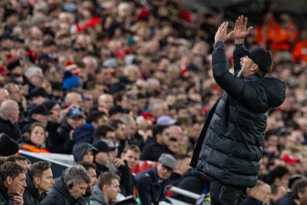 LIVERPOOL, ENGLAND - Thursday, April 11, 2024: Liverpool's manager Jürgen Klopp attempts to gee up the crowd during the UEFA Europa League Quarter-Final 1st Leg match between Liverpool FC and BC Atalanta at Anfield. (Photo by David Rawcliffe/Propaganda)