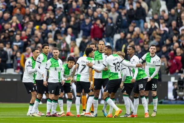 LONDON, ENGLAND - Saturday, April 27, 2024: Liverpool players before the FA Premier League match between West Ham United FC and Liverpool FC at the London Stadium. (Photo by David Rawcliffe/Propaganda)