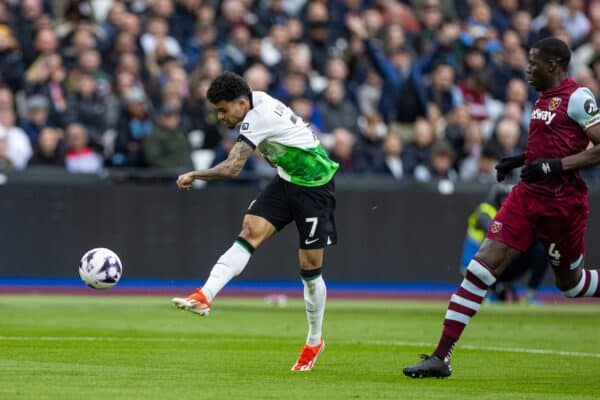 LONDON, ENGLAND - Saturday, April 27, 2024: Liverpool's Luis Diaz during the FA Premier League match between West Ham United FC and Liverpool FC at the London Stadium. (Photo by David Rawcliffe/Propaganda)