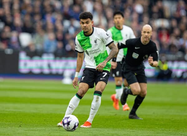 LONDON, ENGLAND - Saturday, April 27, 2024: Liverpool's Luis Diaz during the FA Premier League match between West Ham United FC and Liverpool FC at the London Stadium. (Photo by David Rawcliffe/Propaganda)