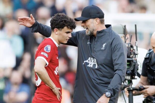  Jurgen Klopp Manager of Liverpool talks to Stefan Bajcetic of Liverpool the FA Premier League match between Liverpool FC and Tottenham Hotspur FC at Anfield. (Photo by Ryan Brown/Propaganda)