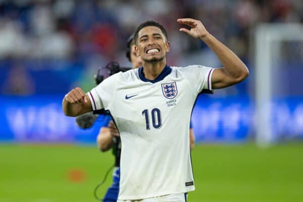 GELSENKIRCHEN, GERMANY - Sunday, June 30, 2024: England's goal-scorer Jude Bellingham applauds the supporters after the UEFA Euro 2024 Round of 16 match between England and Slovakia at the Arena AufSchalke. England won 2-1 after extra-time. (Photo by David Rawcliffe/Propaganda)