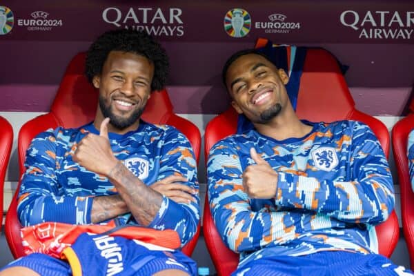 MUNICH, GERMANY - Tuesday, July 2, 2024: Former Liverpool player Netherlands' Georginio Wijnaldum (L) and current Red Ryan Gravenberch on the bench before the UEFA Euro 2024 Round of 16 match between Romania and the Netherlands at the Allianz Arena. (Photo by David Rawcliffe/Propaganda)