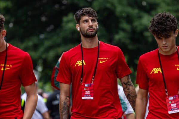 COLUMBIA – Samstag, 3. August 2024: Liverpools Dominik Szoboszlai kommt vor einem Freundschaftsspiel zwischen Liverpool FC und Manchester United FC im Williams-Brice-Stadion am elften Tag der Saisonvorbereitungstour des Vereins durch die USA an. (Foto von David Rawcliffe/Propaganda)