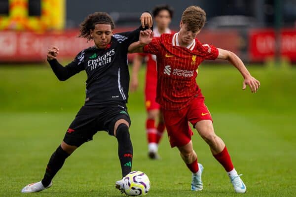 KIRKBY, ENGLAND - Wednesday, August 28, 2024: Arsenal's Cam'ron Ismail (L) challenges Liverpool's Joe Bradshaw during the Under-18's Premier League Cup match between Liverpool FC Under-18's and Arsenal FC Under-18's at the Liverpool Academy. (Photo by David Rawcliffe/Propaganda)