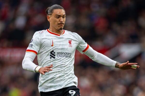 MANCHESTER, ENGLAND - Sunday, September 1, 2024: Liverpool's Darwin Núñez during the FA Premier League match between Manchester United FC and Liverpool FC at Old Trafford. (Photo by David Rawcliffe/Propaganda)