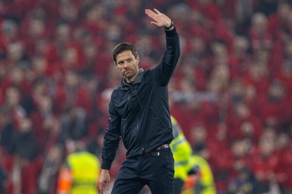 LIVERPOOL, ENGLAND - Tuesday, November 5, 2024: Bayer Leverkusen's head coach Xabi Alonso waves to the Liverpool supporters after the UEFA Champions League game between Liverpool FC and Bayer Leverkusen at Anfield. (Photo by David Rawcliffe/Propaganda)