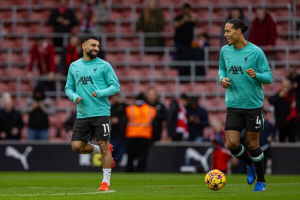 SOUTHAMPTON, ENGLAND - Sunday, November 24, 2024: Liverpool's Mohamed Salah (L) and captain Virgil van Dijk during the pre-match warm-up before the FA Premier League match between Southampton FC and Liverpool FC at St Mary's Stadium. (Photo by David Rawcliffe/Propaganda)