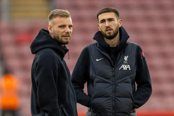 SOUTHAMPTON, ENGLAND - Sunday, November 24, 2024: Liverpool's goalkeepers Vitezslav Jaros (L) and Harvey Davies before the FA Premier League match between Southampton FC and Liverpool FC at St Mary's Stadium. (Photo by David Rawcliffe/Propaganda)