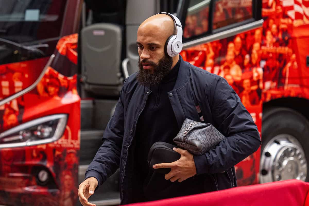 LONDON, ENGLAND - Saturday, January 18, 2025: Brentford's Bryan Mbeumo arrives before the FA Premier League match between Brentford FC and Liverpool FC at the Brentford Community Stadium. (Photo by David Rawcliffe/Propaganda)